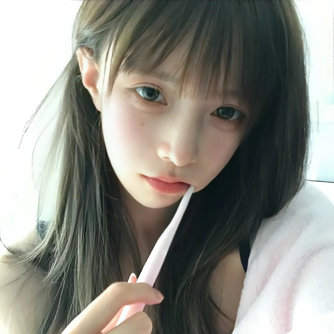 青青河畔草